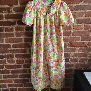 VTG Elegant Emily Novelty Fruit Cocktail Print Housecoat Size Medium